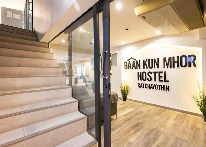 Baan Kun Mhor บ้านคุณหมอโฮสเทล Hostal Bangkok