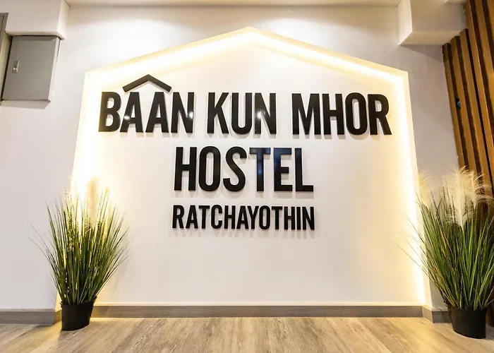 Baan Kun Mhor บ้านคุณหมอโฮสเทล Hostal